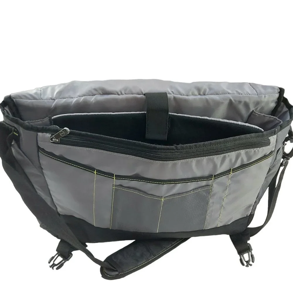 Dell Tek Messenger Notebook Carrying Case 17